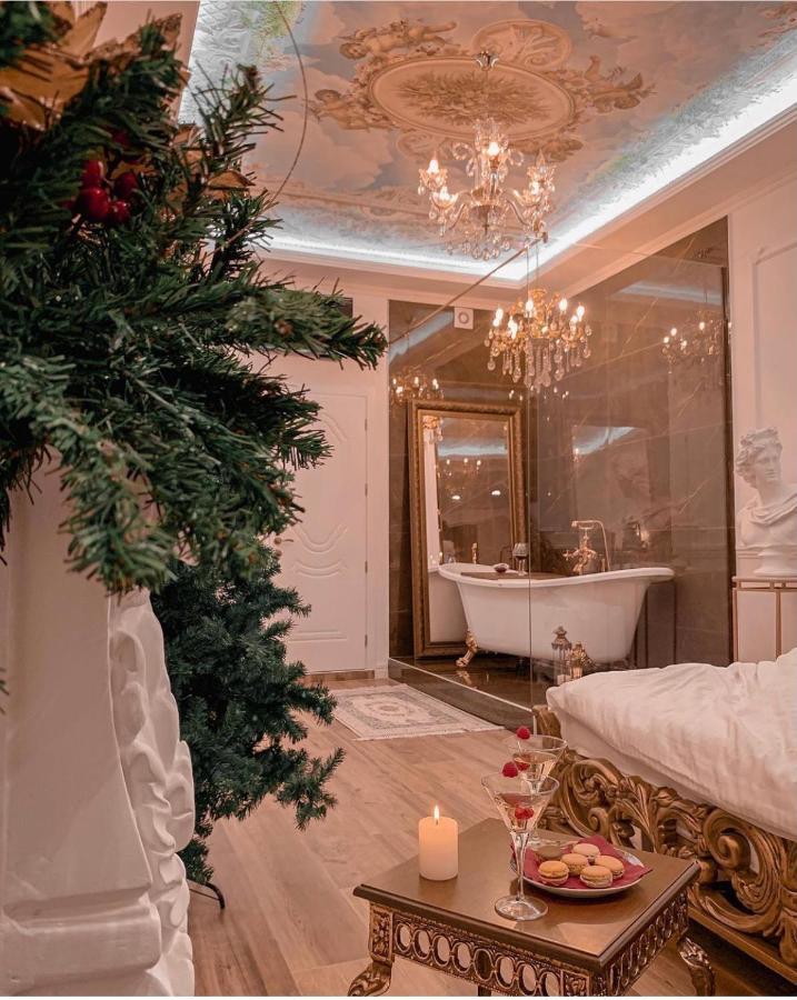 Royal Suite Korca Bagian luar foto